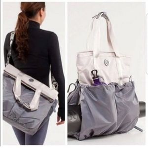 Lululemon Tote Gym Weekender Bag